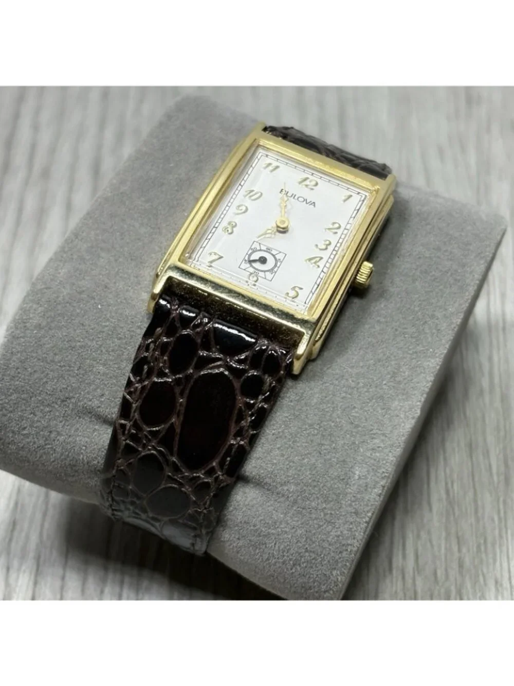 Vintage Bulova Watch Co Men's Watch Black Leather Band - Needs Battery